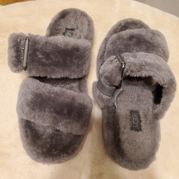 Ugg Fuzz Yeah Wedge Sandals Slides Slipp - Picture 2 of 8